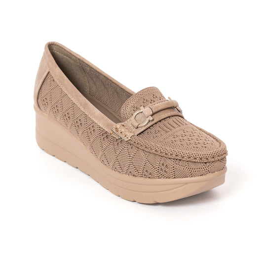 Tuck in Wedges - Beige - Fabric