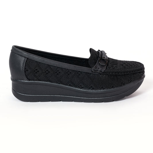 Tuck in Wedges- Black- Fabric