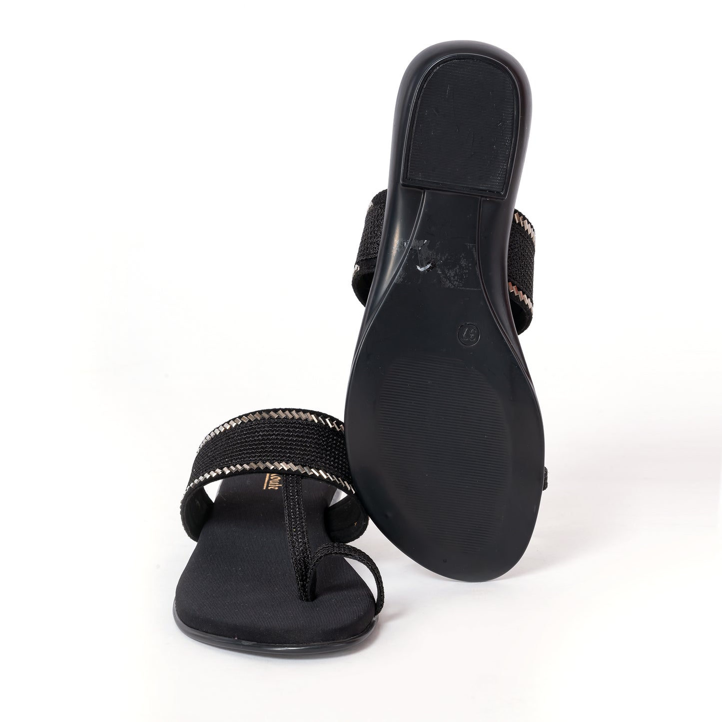 Round Toe Flats - Black