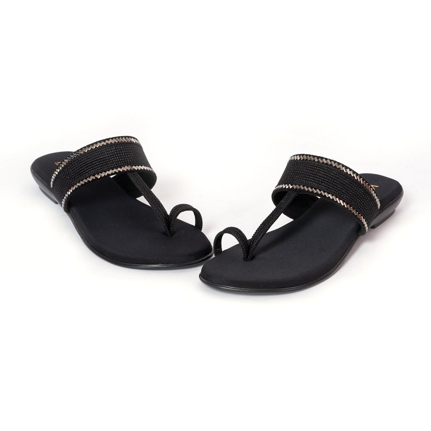 Round Toe Flats - Black