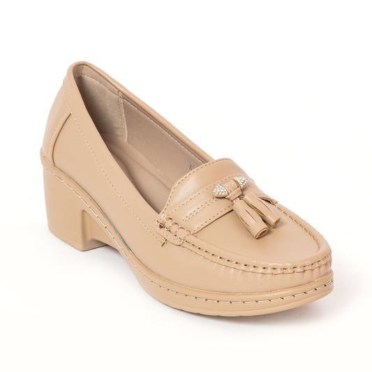 Tuck in Wedges - Beige - Leather
