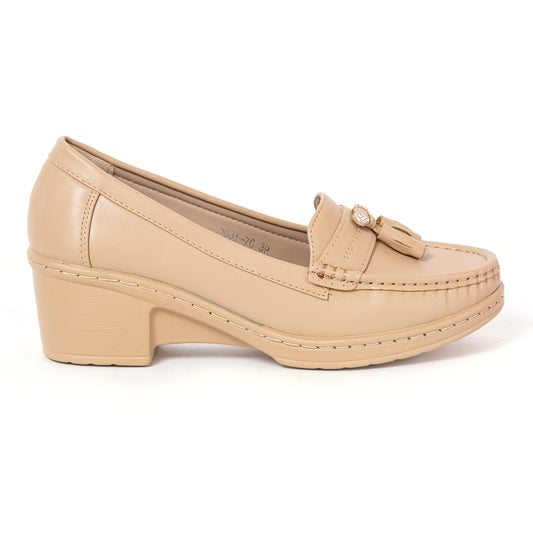 Tuck in Wedges - Beige - Leather
