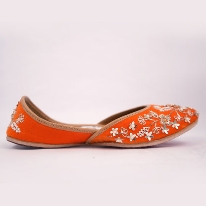JUTTI STYLE 1