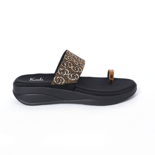 Round Toe Platforms- Black